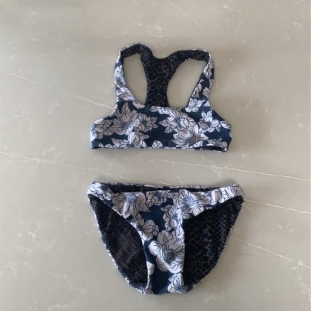 Acacia hone blue magnolia size large